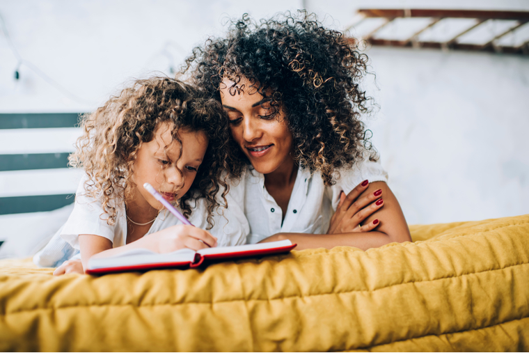 mother and daughter setting new year's resolutions